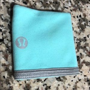 Lululemon armband